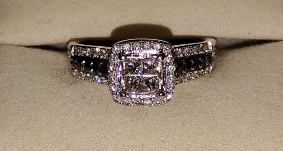 14K White Gold White & Black Diamond Halo Engagement Ring Size 8.25 - Image 4 of 4