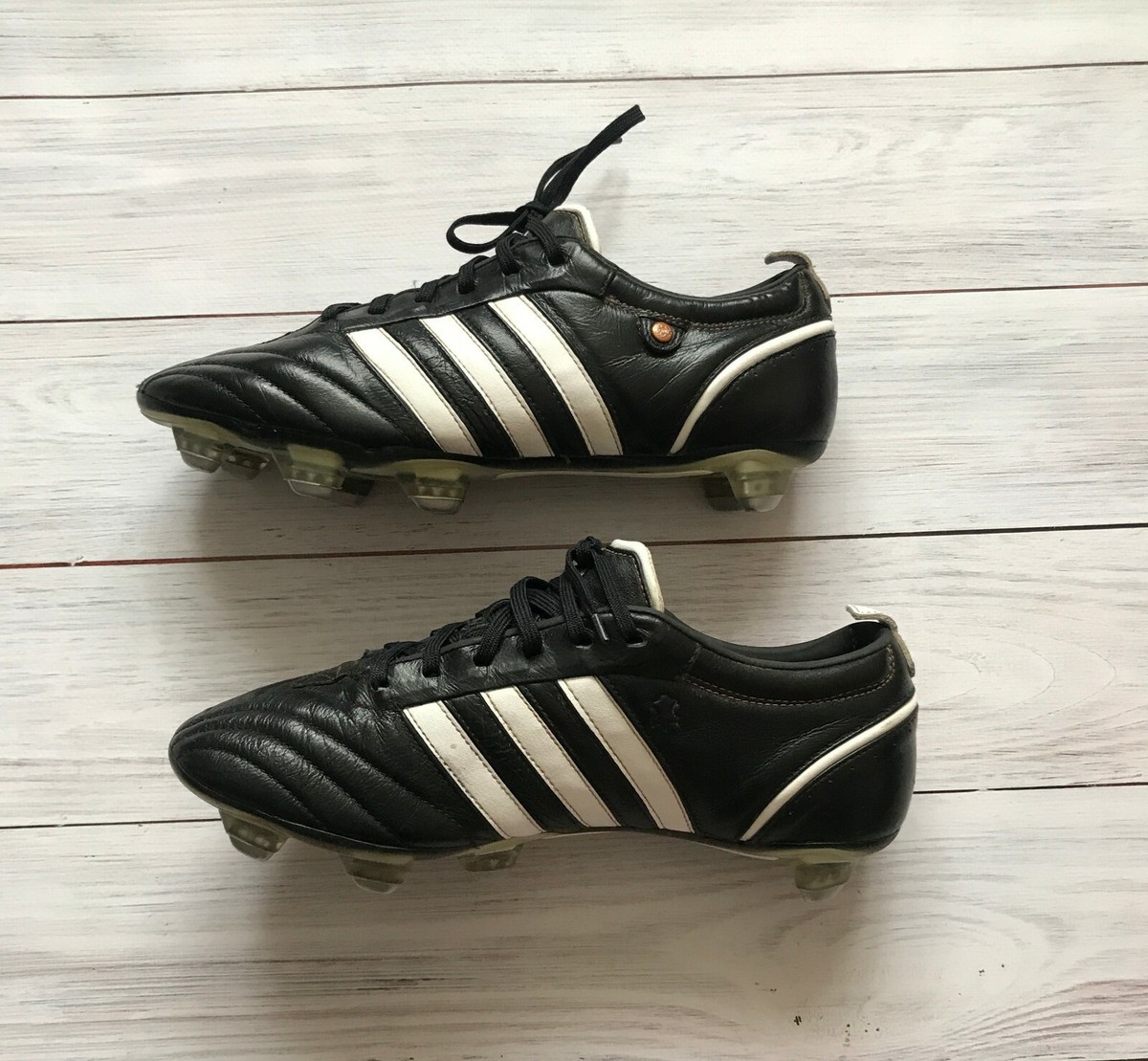 adipure adidasゴルフシューズ 9.5 US (27 JP) 黒 Amazon | adidas アディダス ゴルフシューズ 25.5cm アディ
