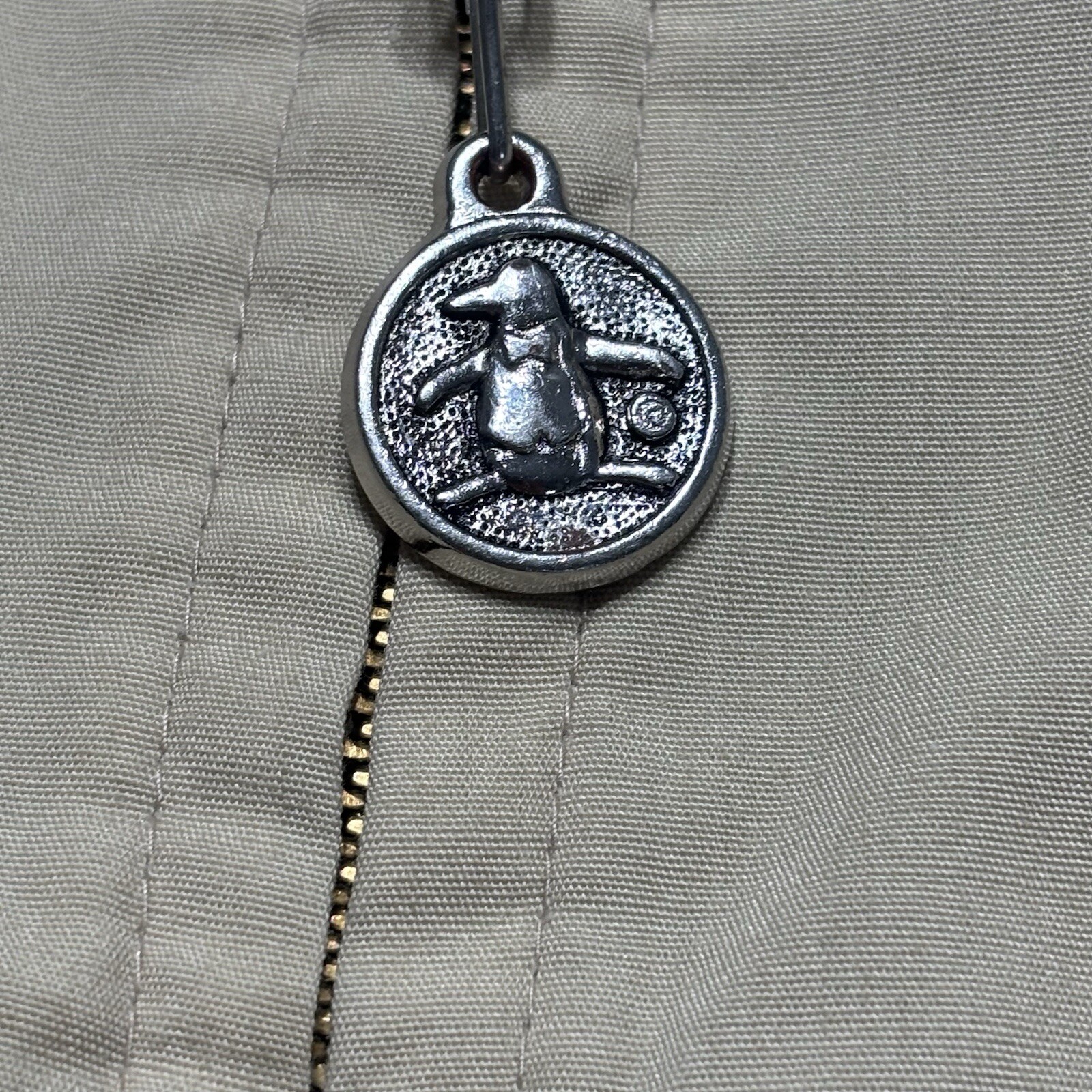Picture 4 of 19