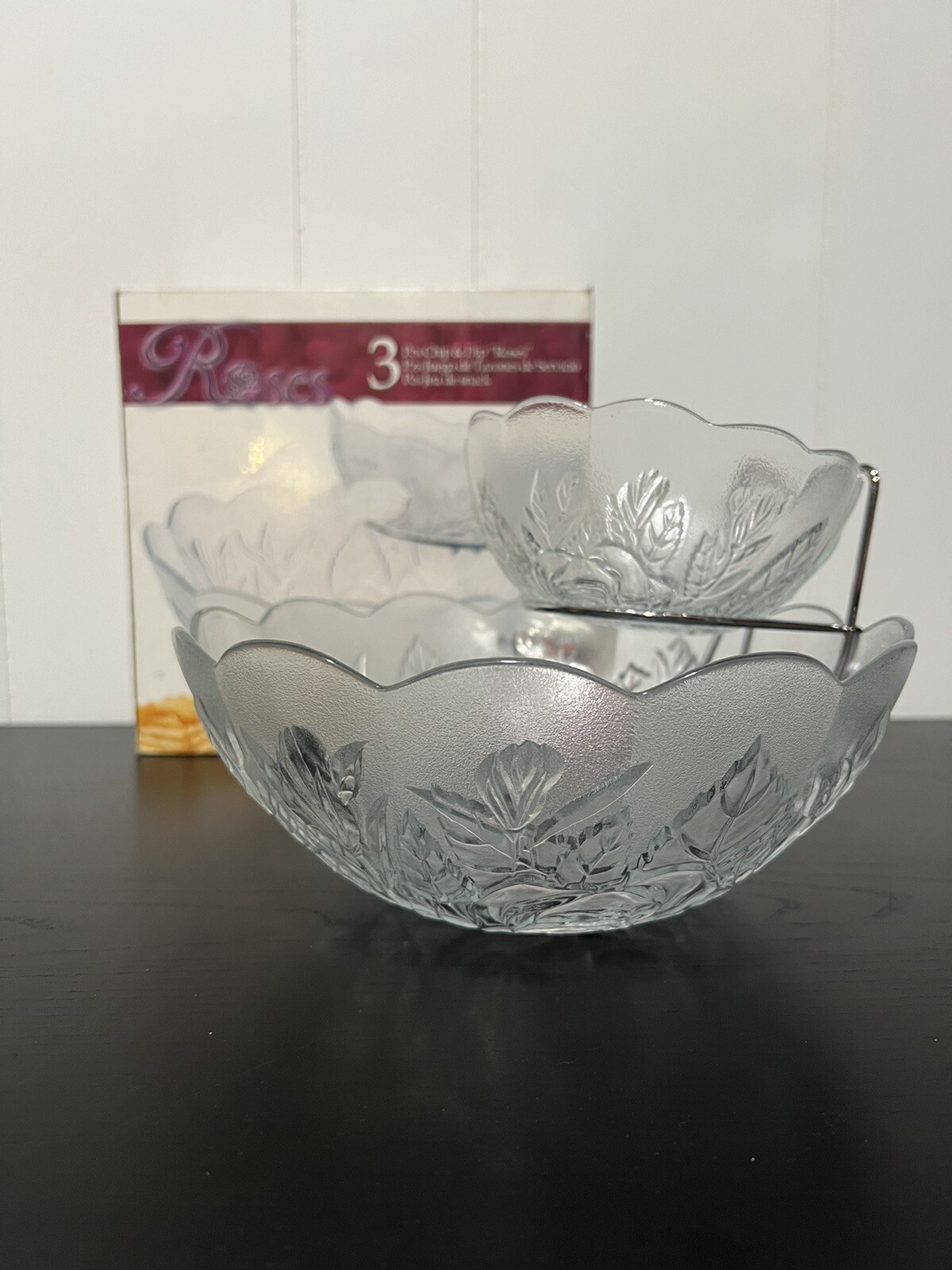 3-Piece Roses Chip and Dip Set 8.8 Inch Serving Platter  