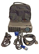 Optoma W304M DLP Portable Projector Bundle 271 Hrs.  HDMI VGA Cord DAEPGTUUI
