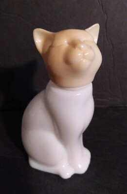 Cat Perfume Bottle Avon 1970's Glass Bottom & Plastic Head Empty But Still Cute!