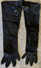 Vintage Opera Length Velvet Ladies Gloves