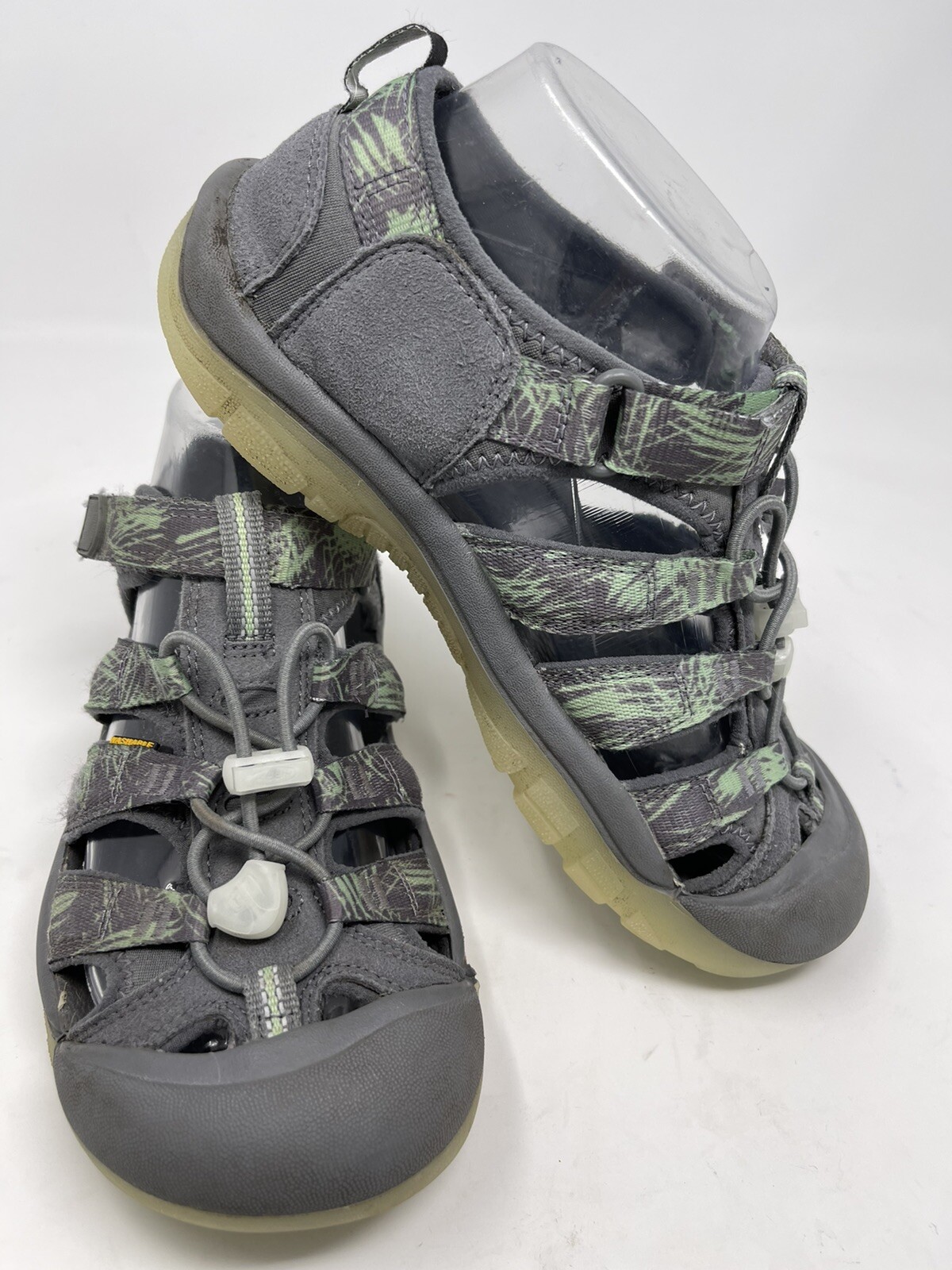 Scarpe sandali sportivi donna KEEN taglia 5 grigie con accenti verdi lavabili usate in ottime condizioni senza marchio