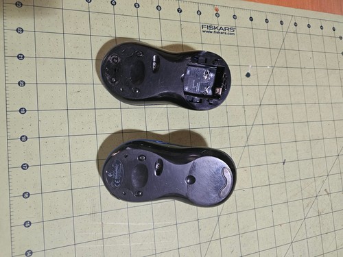 Logitech MediaPlay Cordless Mouse Blue 11 Buttons PC. PARTS ONLY media play - 第 2/2 張圖片