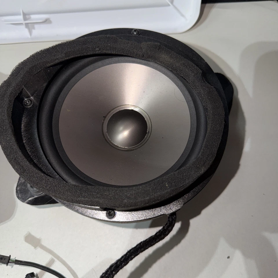 04-08 Chrysler Crossfire Altavoz Audio Puerta Izquierda Y Derecha con Juego de 4 Tweeters Foto 2 de 4