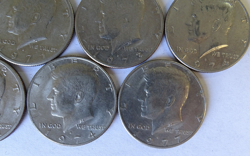 (11) Assorted Kennedy Half Dollar Clad Coins / FedEx Free Shipping / JH240865c11 - Picture 10 of 20