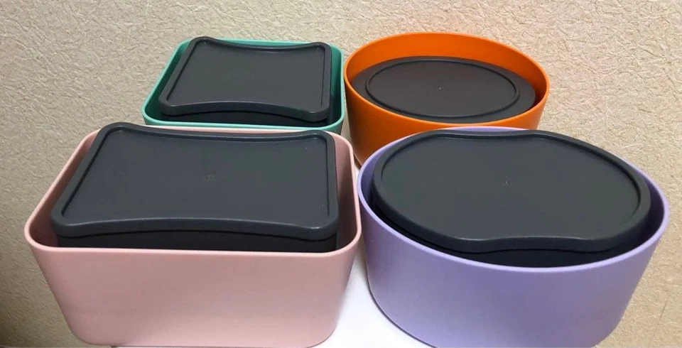 Juego de 4 loncheras Le Creuset sin usar Foto 2 de 2