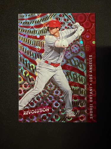 2021 Panini Chronicles - Shohei Ohtani Revolution Groove Refractor - #13