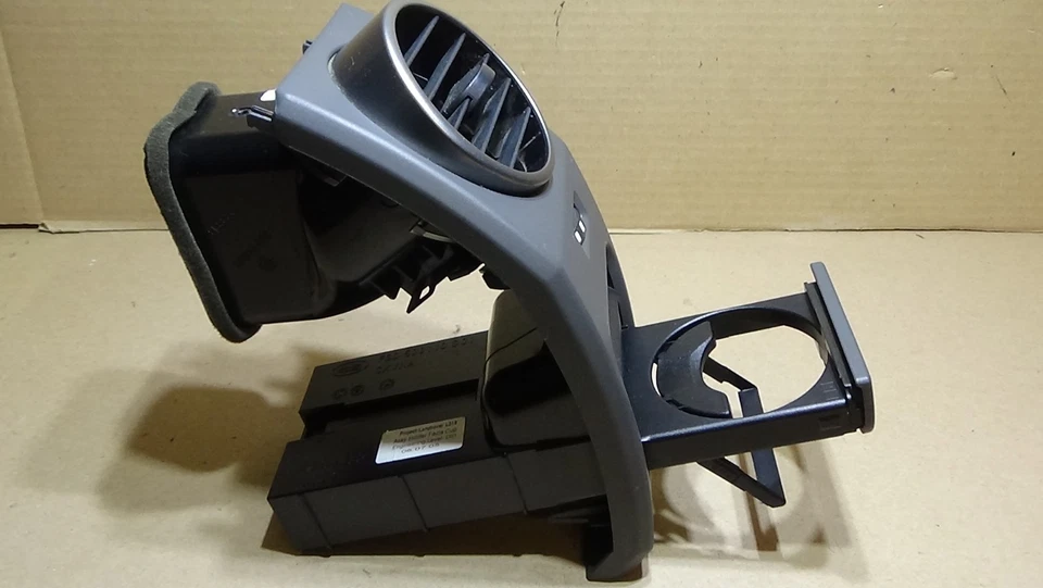 Land Rover LR3 2005-2009 portavasos de ventilación lateral para pasajeros gris Foto 4 de 4