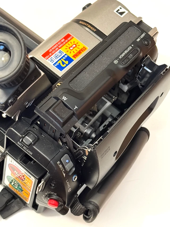 Videocámara Sony CCD-TRV615 restaurada y probada, Hi8 8 mm Video8 - ¡¡Impecable!!! Foto 4 de 4