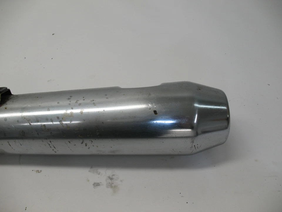 80 KAWASAKI LTD KZ650 KZ 650 ЛЕВАЯ СТОРОНА ГЛУШИТЕЛЬ 18001-1035 - Изображение 2 из 4