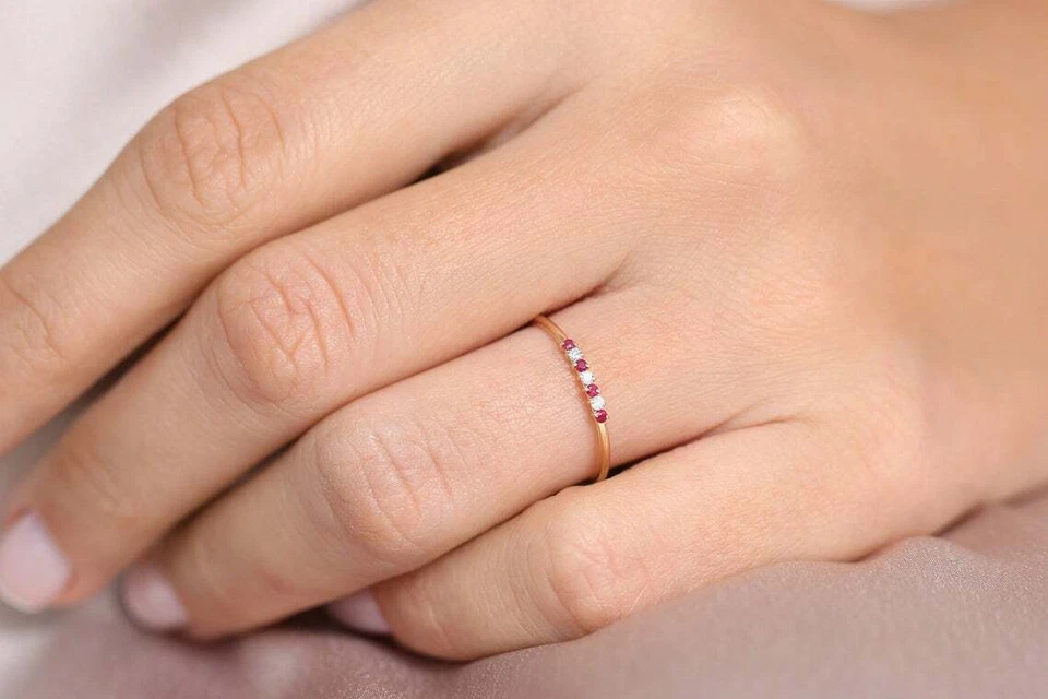 Damen Smaragd & Diamant Brillanten Gesamt 0,11ct VS Ring Kombination Emerald - Bild 2 von 4