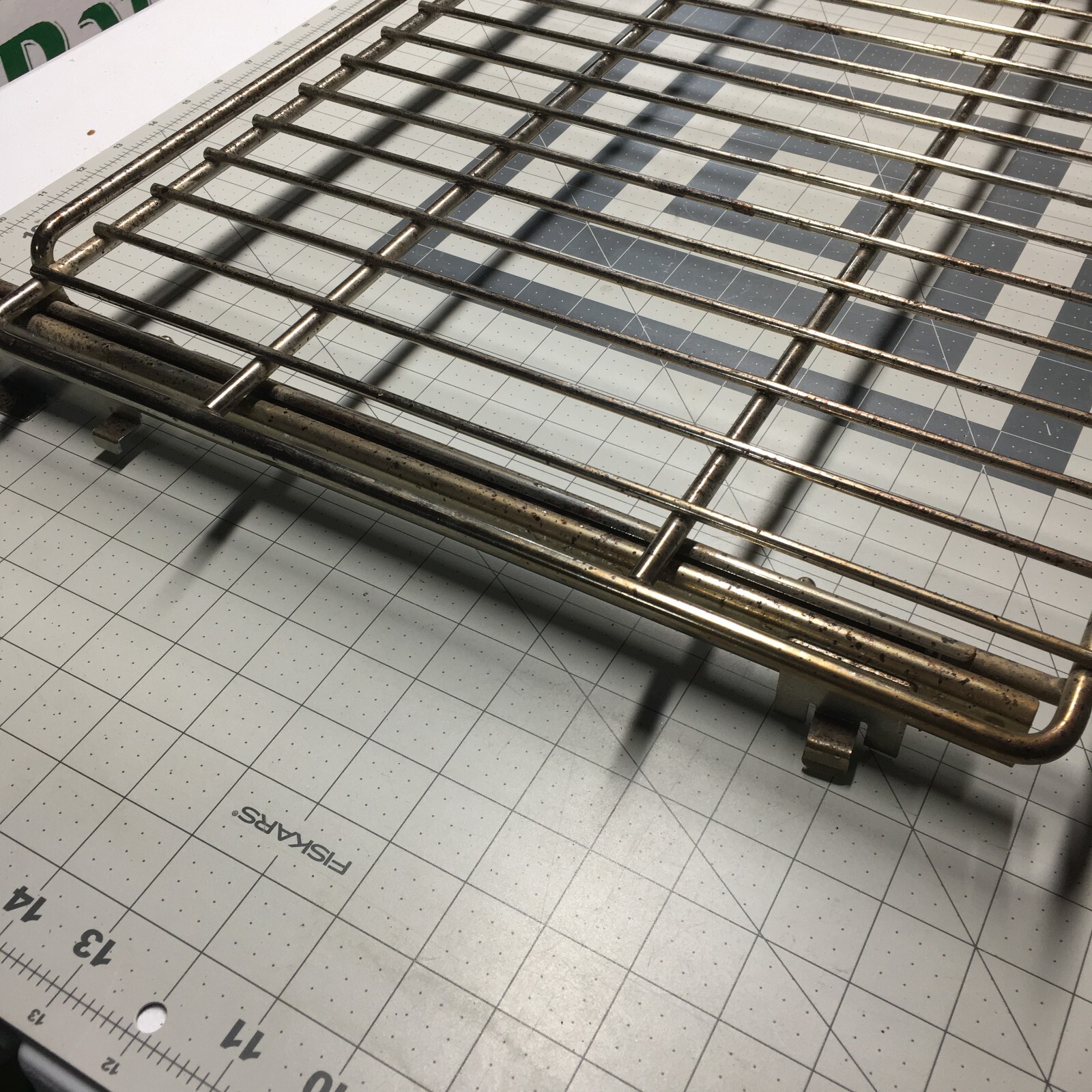 Dacor OEM 30" Oven Glide Rack 70161902 Stains Grease Approx 24"x15.5