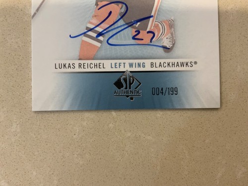 2022-23 - SP Authentic - Future Watch Retro Auto - Lukas Reichel - 004/199 - Picture 3 of 6