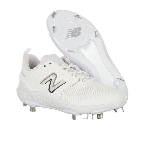 New Balance FuelCell Fuse V4 Chaussures de softball en métal pour femme, Noir/blanc optique, 5 large