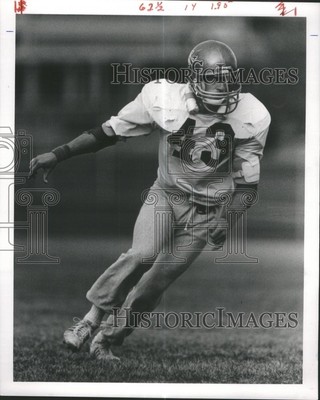 LARGE 1984 Press Photo Joel Collier Son Of Joe Collier At UNC Football Practive