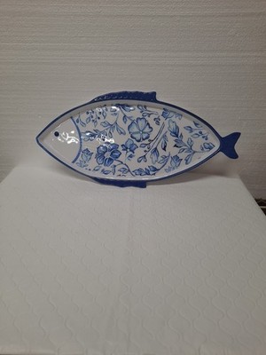 Sigrid Olsen Beach To Bistro FISH 16  X 7.5  Blue Floral Platter Tray Melamine