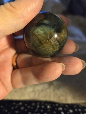 BEAUTIFUL LABRADORITE SPHERE 77 GRAMS E
