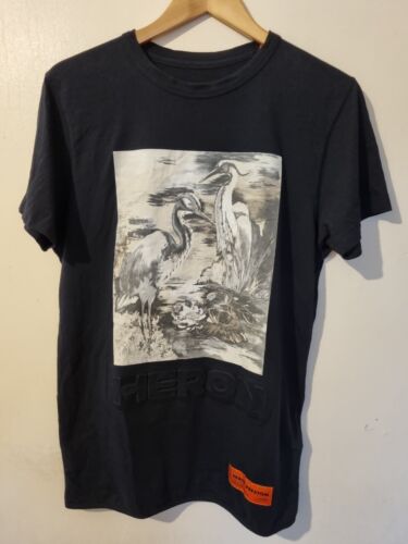 T-shirt nera Heron Preston stampa grafica in rilievo taglia S piccola. Autentico  - Foto 1 di 16