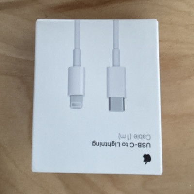 Apple OEM USB-C to Lightning Charging/Data Sync Cable 1m White MQKJ3AM/A