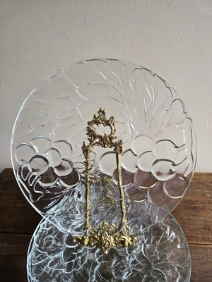 Set Of 6 VTG KIG Indonesia Clear Embossed Grape & Leaf 10-1/2 Dinner Plates 