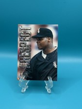 1996 Fleer Ultra Respect Gold Medallion Frank Thomas #9