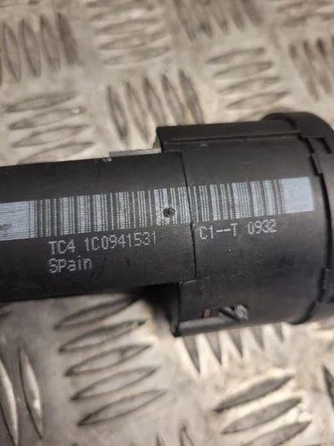 VW PASSAT Variant B5 3B6 Scheinwerferschalter 1C0941531 1.90 Diesel 23936293