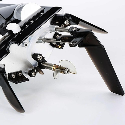 18-Inch Brushless RC Speed Boat - 45KM/H Remote Control Watercraft for Adults - Picture 11 of 11