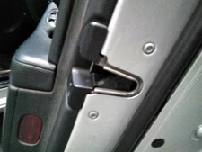 FRONT RIGHT DOOR LOCK / 2145182 FOR MERCEDES-BENZ CLS W219 320 / 350 C