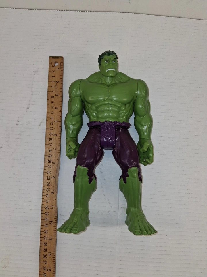 The Incredible Hulk Hasbro Marvel Avengers 12 Inch Action Figure 2013 - Image 2 of 4