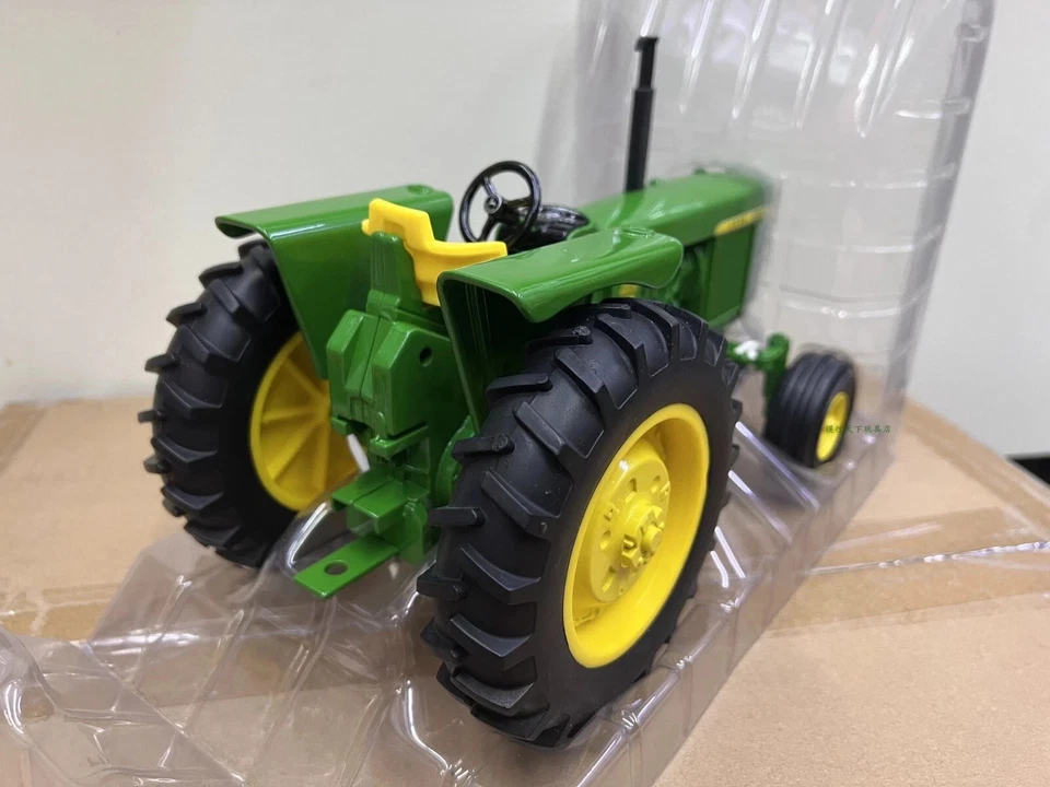 Ertl 4520 John Deere scala 1:16 modellino pressofuso veicolo agricolo agricol... - Immagine 4 di 4