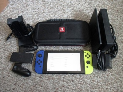 Nintendo Switch System 32GB Console w/Neon Yellow & Blue Joy-Cons +Case & Extras