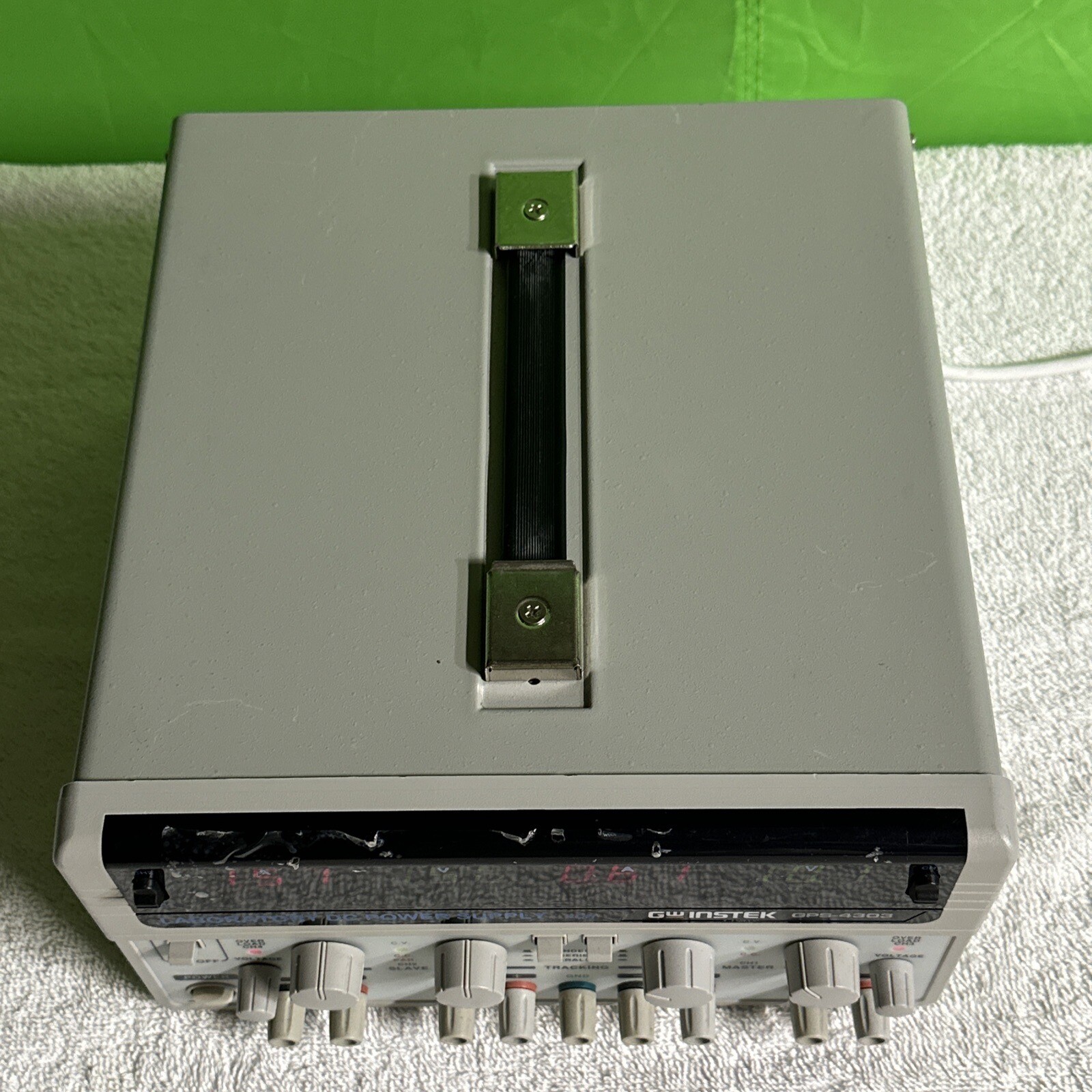 GW INSTEK GPS4303 4CHANNEL LINEAR DC POWER SUPPLY 420 WATTS eBay