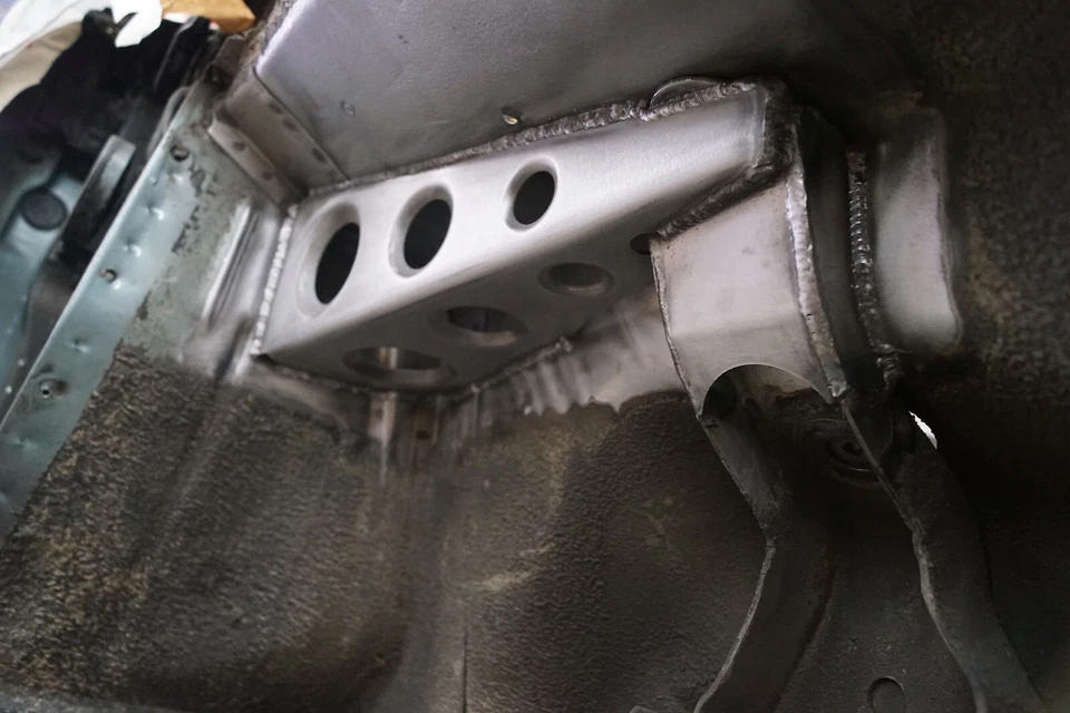 Kit de suporte interno para Fender AMD compatível com Dodge Plymouth A-Body X253-1067-S - Imagem 3 de 4