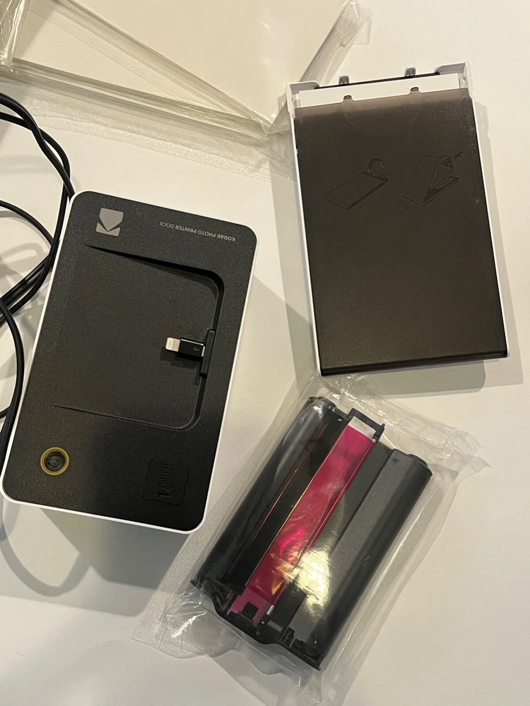 Kodak Wireless Portable Digital Photo Printer PD450W Dock + Cables