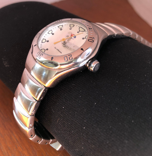 Ellesse Ladies tennis sports watch stainless steel strap + case 30mm Model 316L - Picture 5 of 14