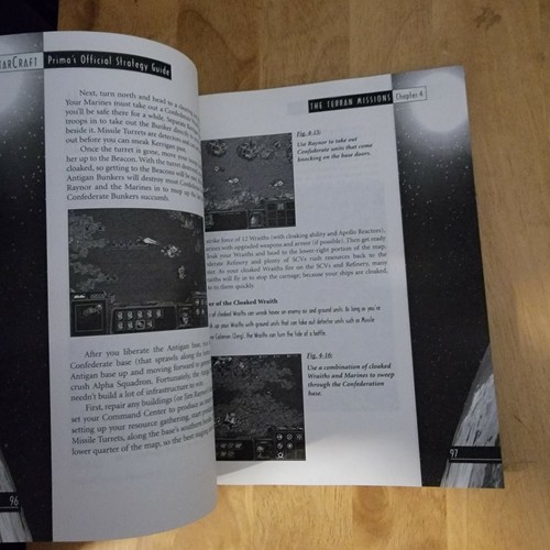 StarCraft (PC, 1998) Windows 95, solo manual con guías de estrategia Prima - Imagen 3 de 8