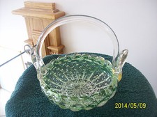 Murano Gold Flake Vtg, Handblown Green Art Glass Handled Basket Made In Italy