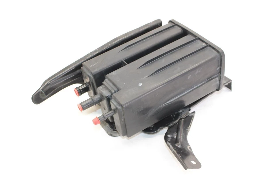 09-15 Mazda Mx-5 Miata NC Fuel Vapor evaporation Canister  - Image 3 of 4