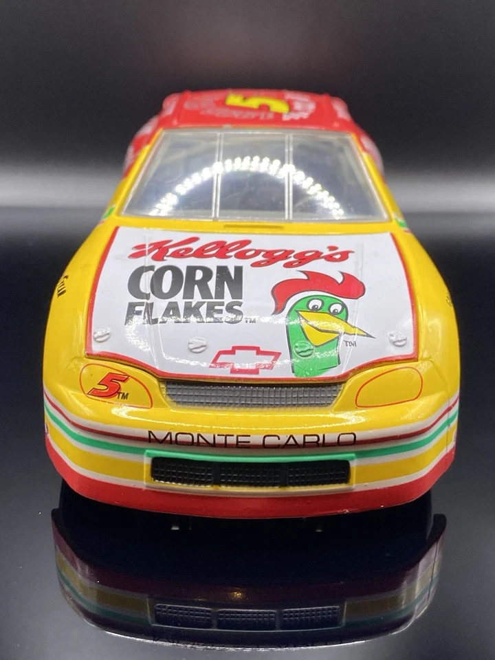 Racing Champions 96 NASCAR fundido a presión / Terry Labonte's #5 Kellogg's Chevrolet Foto 3 de 4