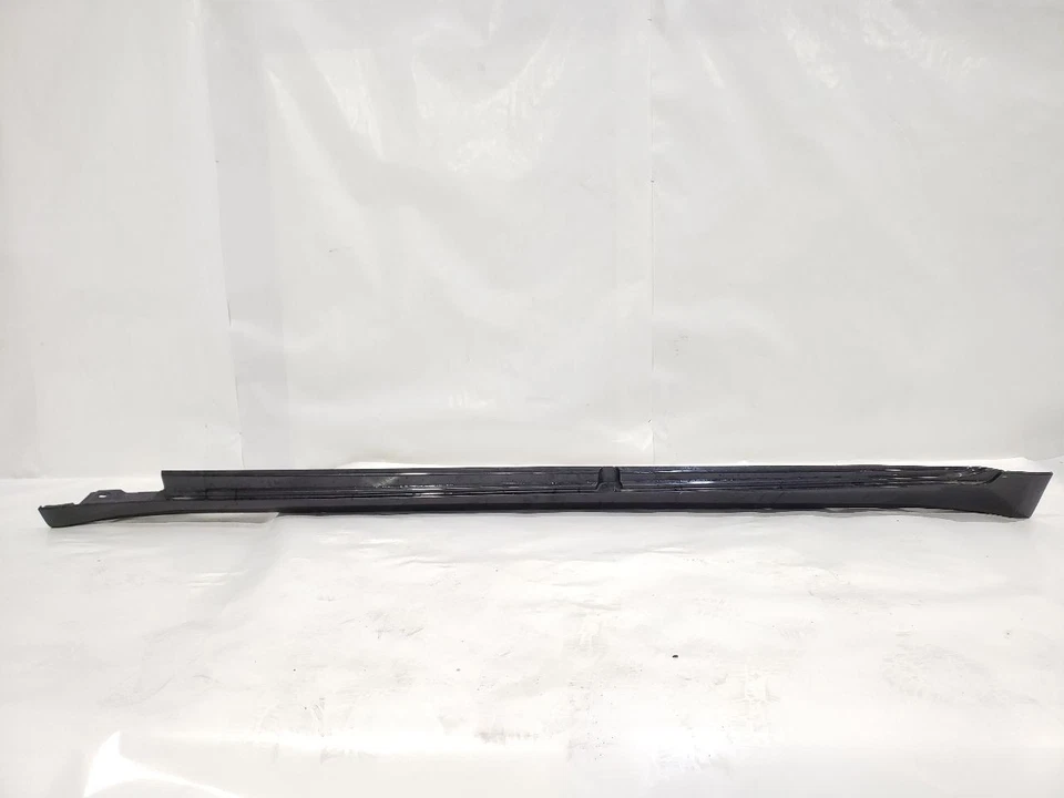 Moldura de panel basculante usada se adapta a: BMW 750I grado A 2009 Foto 2 de 4