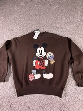 NWT Disney Women s Sweatshirt Mickey Winter Scene Brown X Small