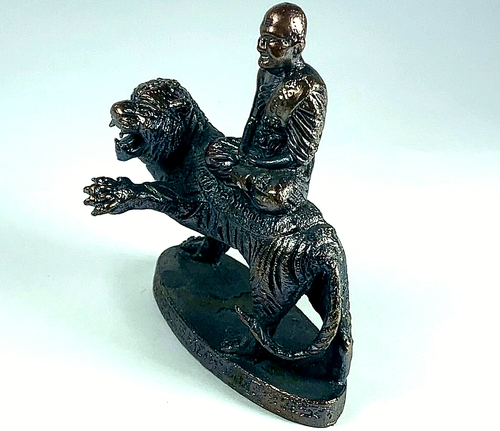 2.5" BRASS LP PERN TIGER SMALL STATUE WITH STICKER WAT BANGPHRA LUCK THAI AMULET - Picture 5 of 17