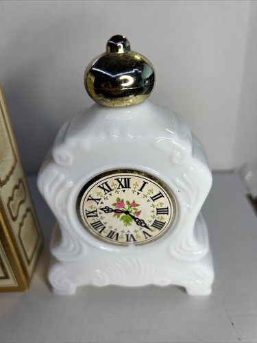 Avon RAPTURE Foaming Bath Oil 5oz LEISURE HOURS Clock Vintage FULL