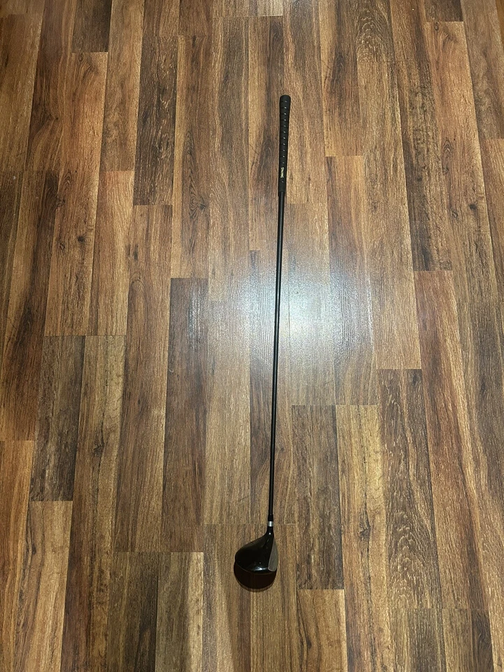 Spalding Pro Impact Titanium Face Driver - Graphite Shaft Medium Firm Flex - RH - Image 2 of 4