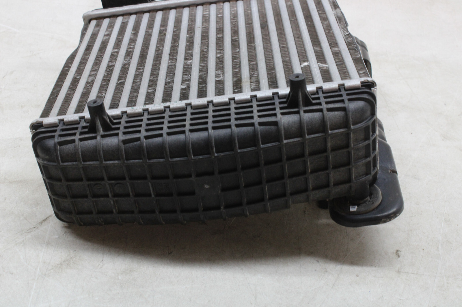 2022 MASERATI LEVANTE MODENA FRONT LEFT DRIVER INTERCOOLER OEM 20 21  22 23 24