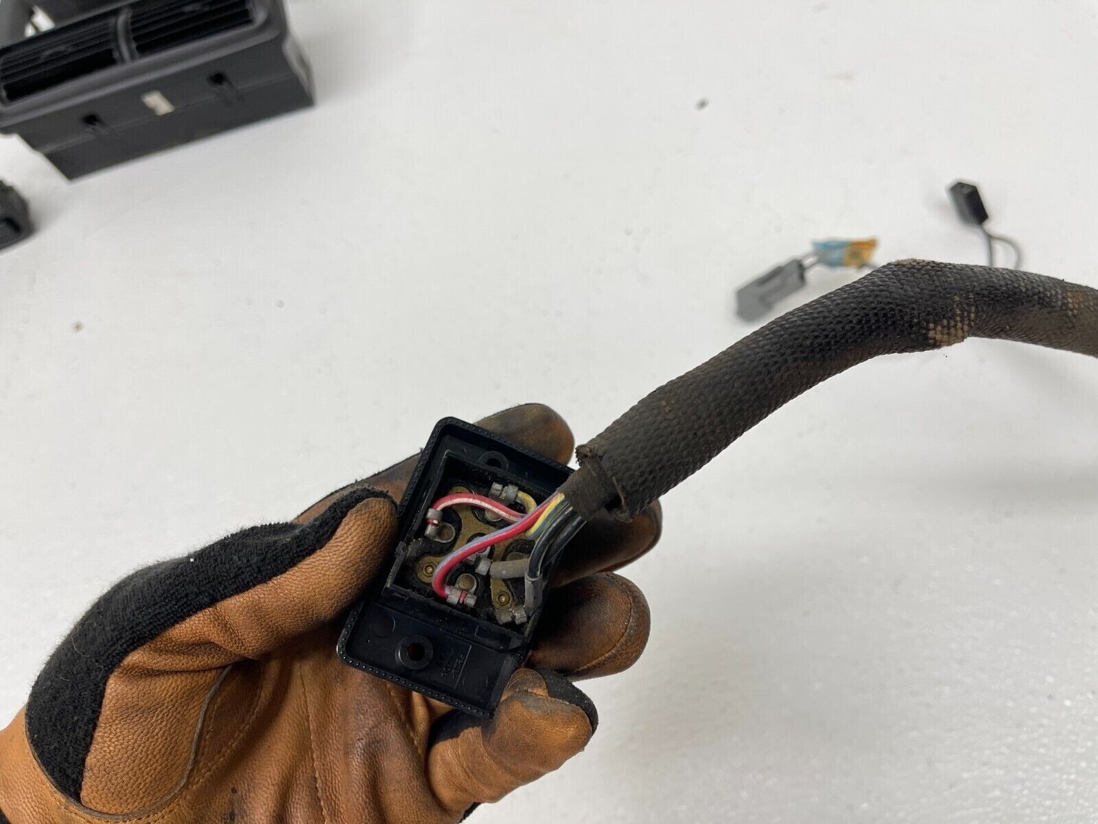 19921998 OEM Ford Mustang Driver Front Power Seat Track Switch w