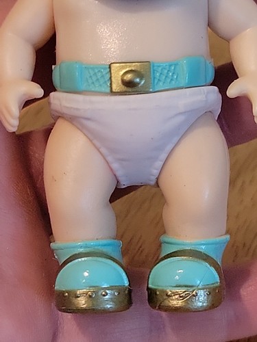 Baby Secrets Headstart Doll Figure Mini 3 Inch Bathtime - Picture 3 of 13