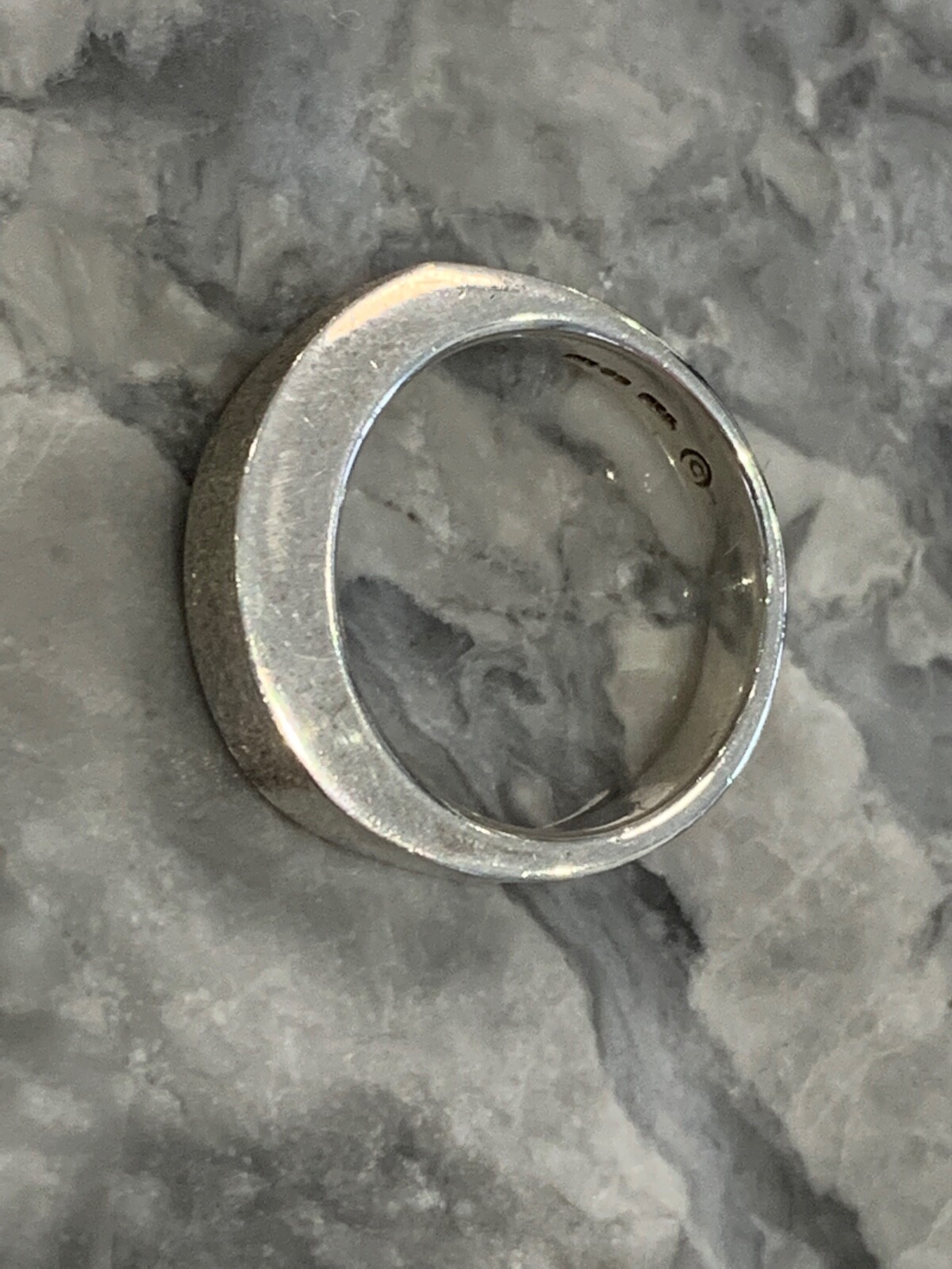 Vintage Solid Silver Hallmarked Ring  Thick Brush… - image 4